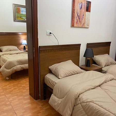 Sufara Hotel Suites Аман Екстериор снимка