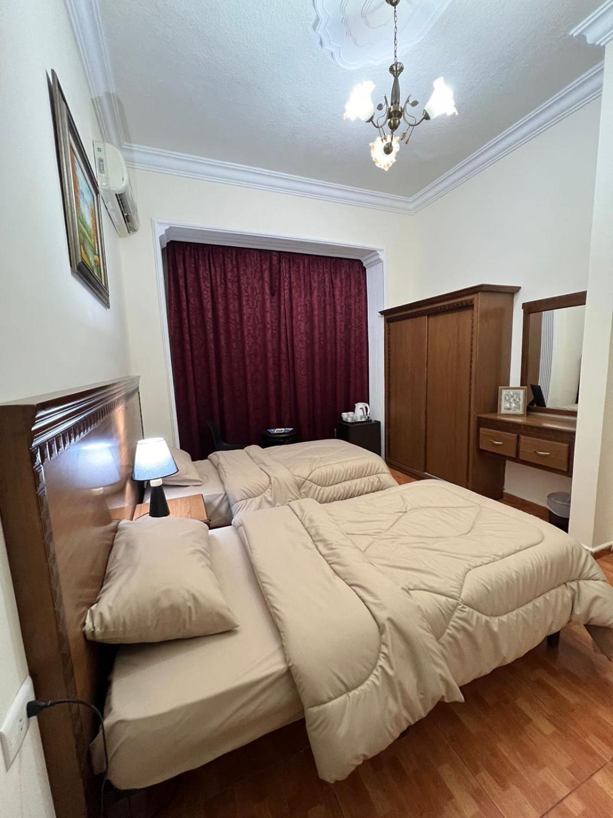Sufara Hotel Suites Аман Екстериор снимка